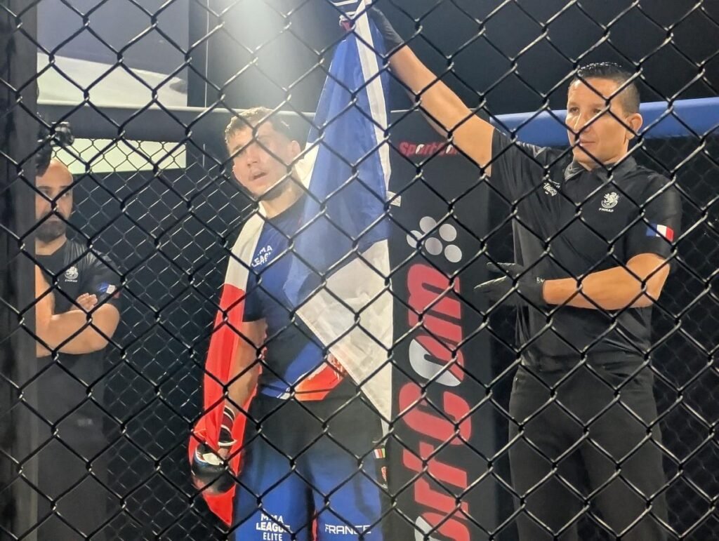 Reportage MMA League Elite France vs Irlande : Immersion Totale au Bord de la Cage
