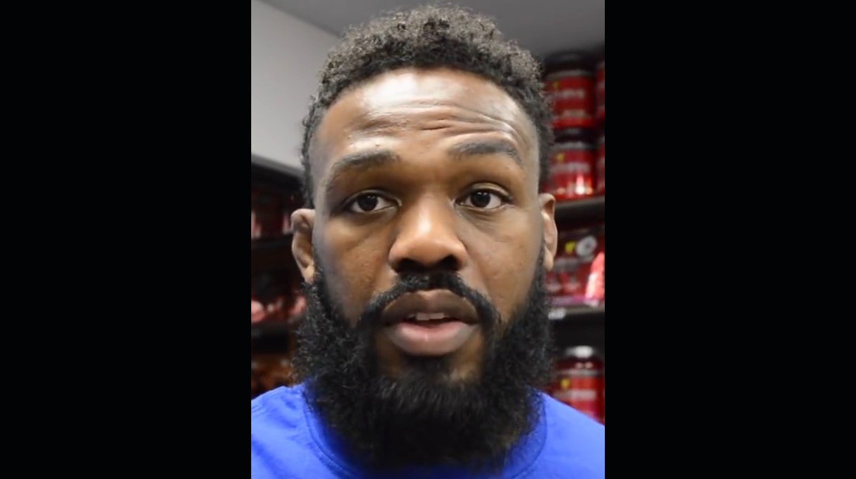 Jon Jones Ciryl Gane intimidation : la réaction choc en backstage
