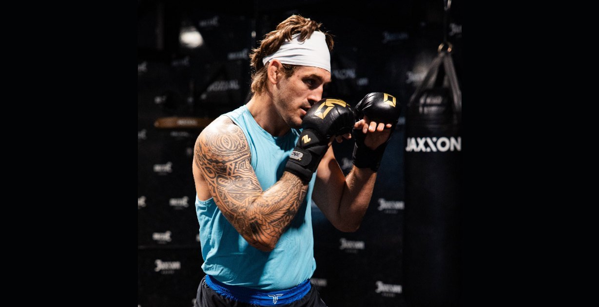 Brendan Allen provoque Christian Leroy Duncan avant l'UFC